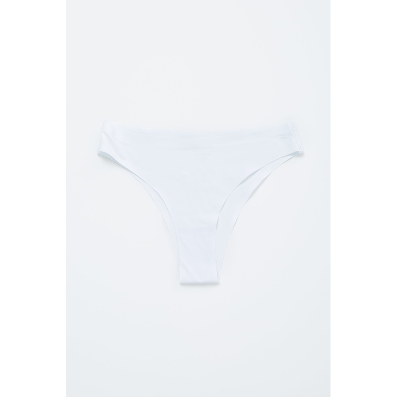 White Seamless Underwear