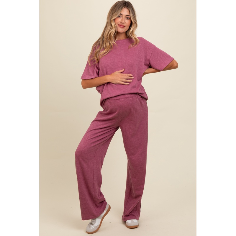 Mauve Textured Knit Oversized Tee And Pants Maternity Set
